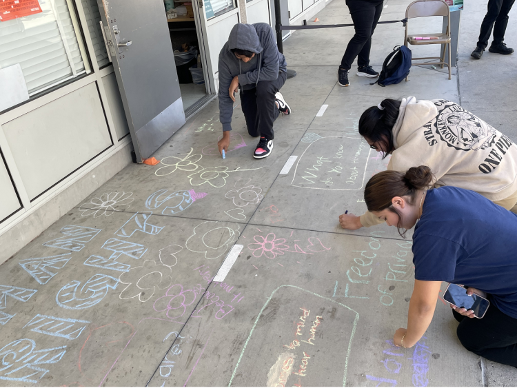 AVChalk1170-750x563